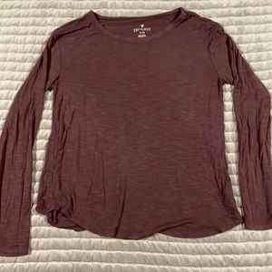 American Eagle long sleeve tee